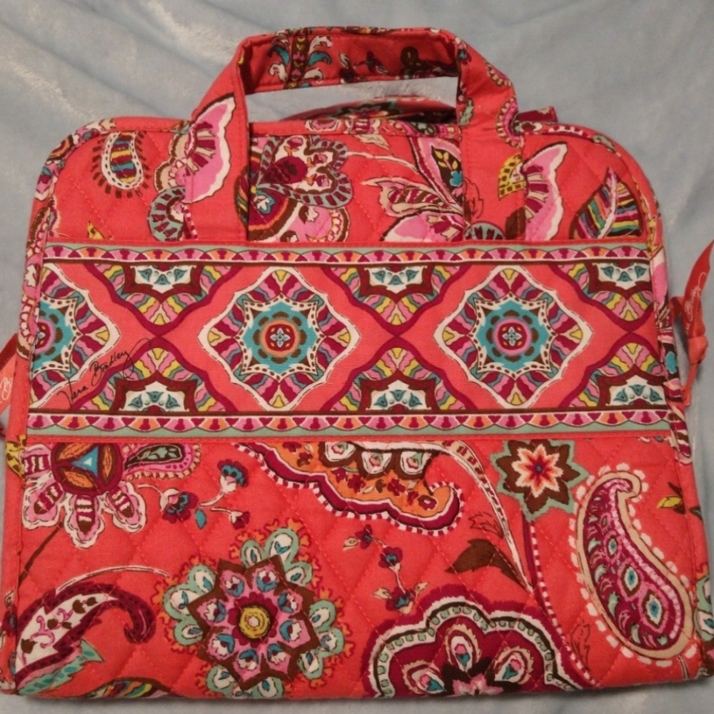 Vera Bradley Hanging Travel Organizer